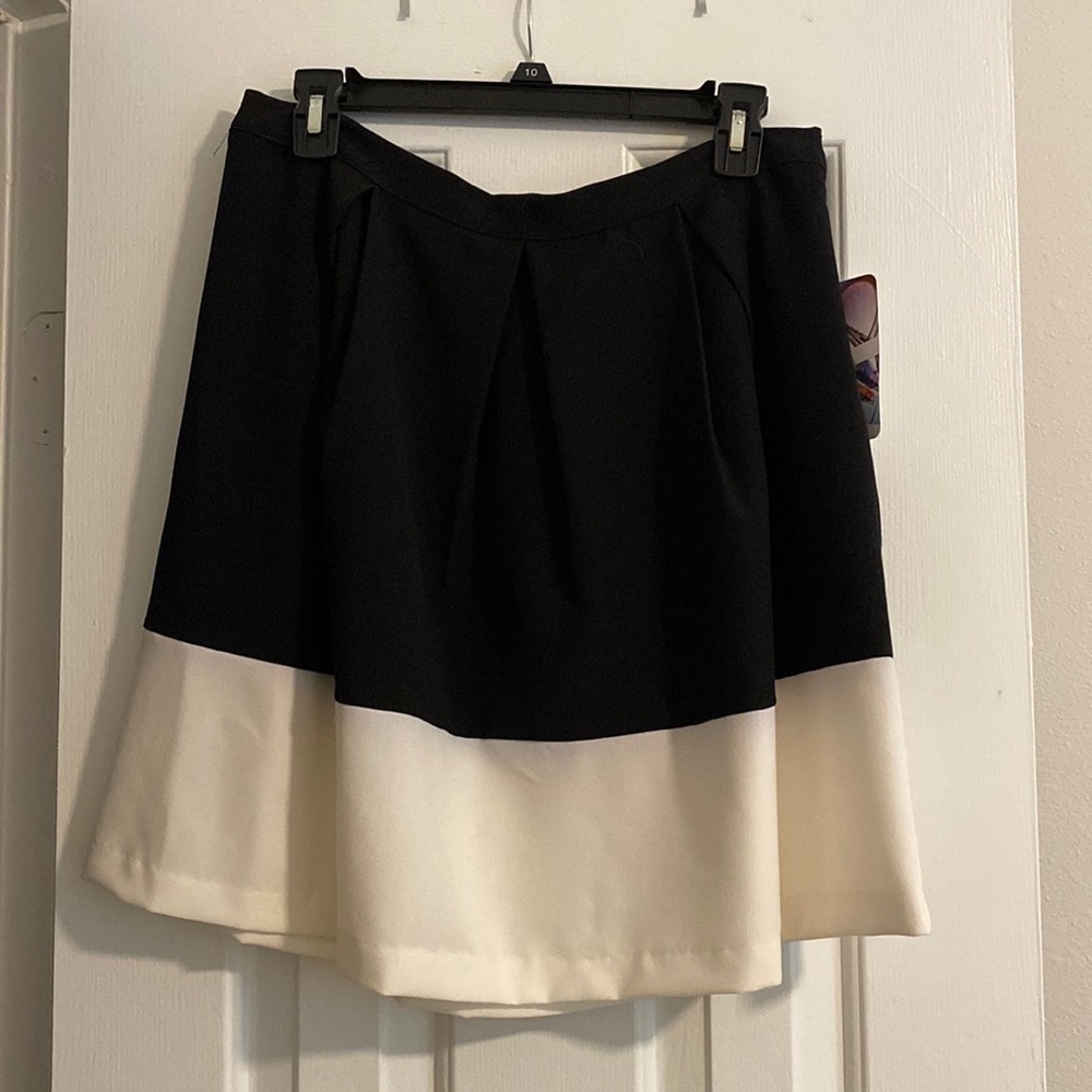 Women’s Skirt